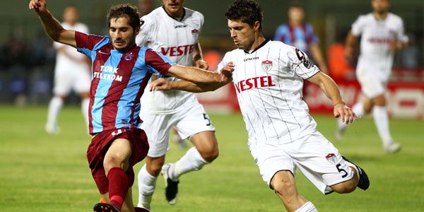 Trabzonspor, Manisa'da 2 puan bıraktı Trabzonspor, Manisa'da 2 puan bıraktı